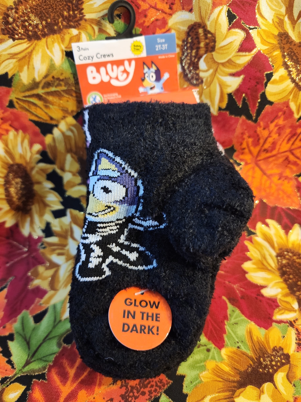 Kids Black Cozy Crew Glow-in-the-Dark Socks